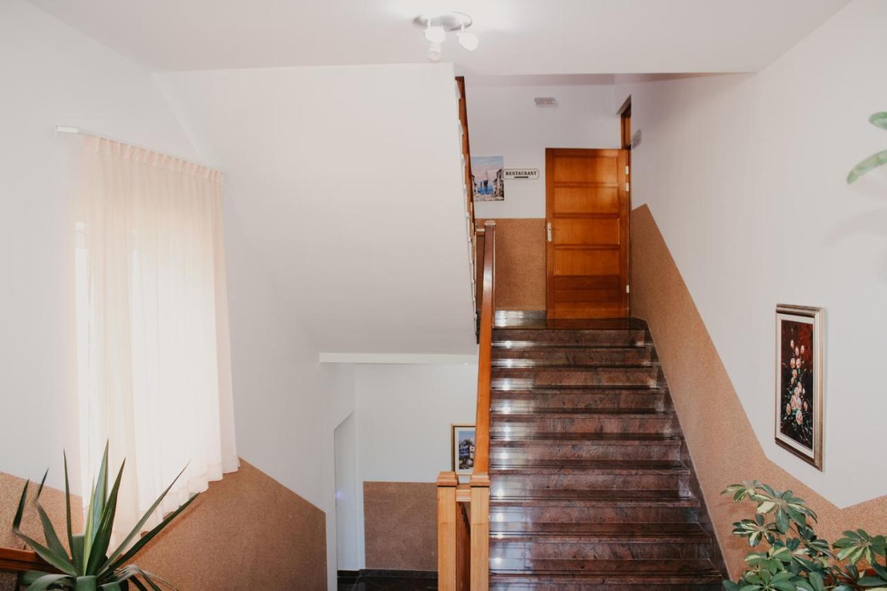 Hotel Villa Matic Неум Екстер'єр фото