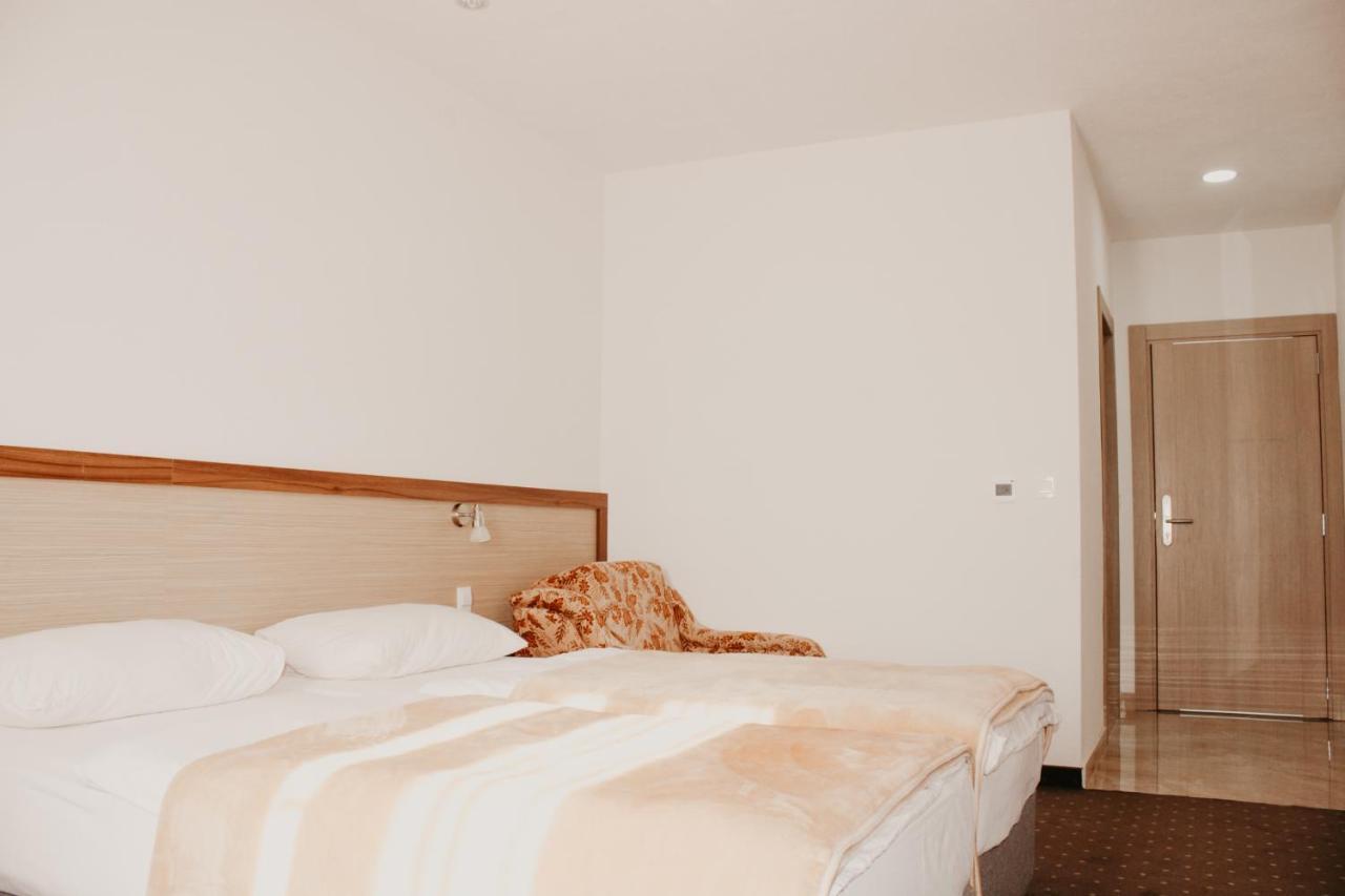 Hotel Villa Matic Неум Екстер'єр фото