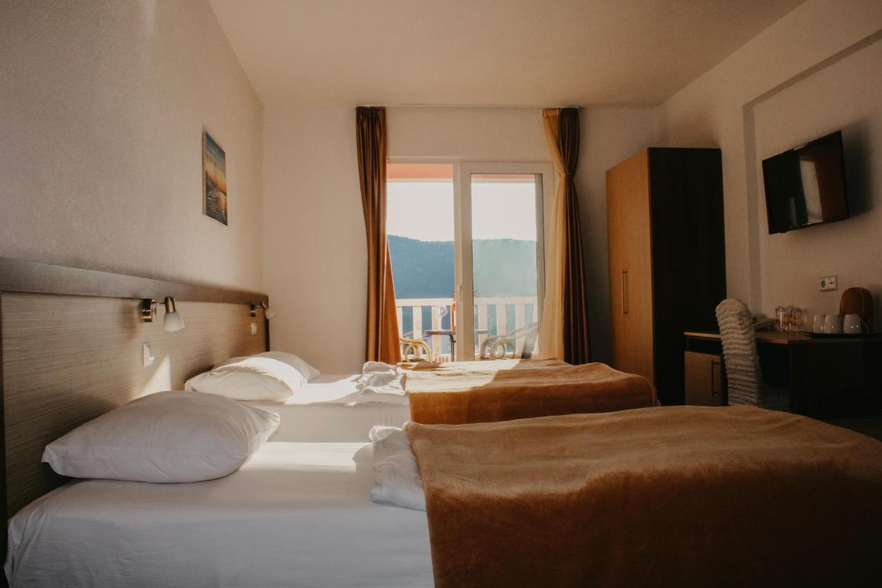 Hotel Villa Matic Неум Екстер'єр фото
