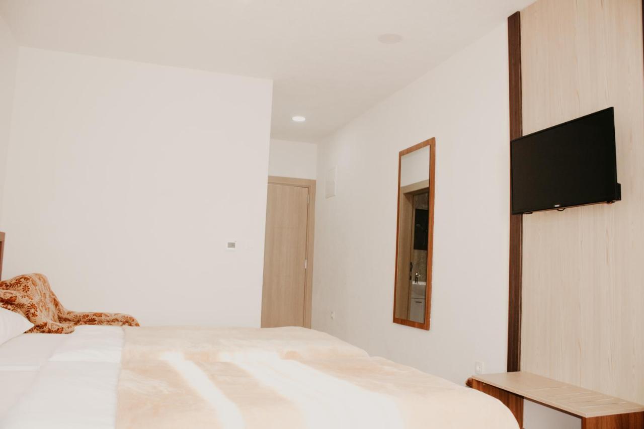Hotel Villa Matic Неум Екстер'єр фото
